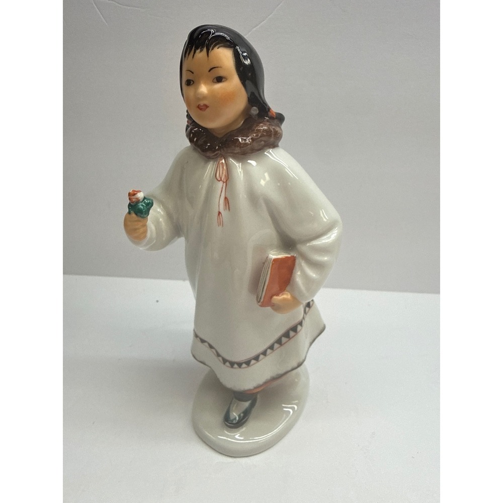 Lomonosov LFZ Russian Porcelain Figurine Girl with Book Children of the North